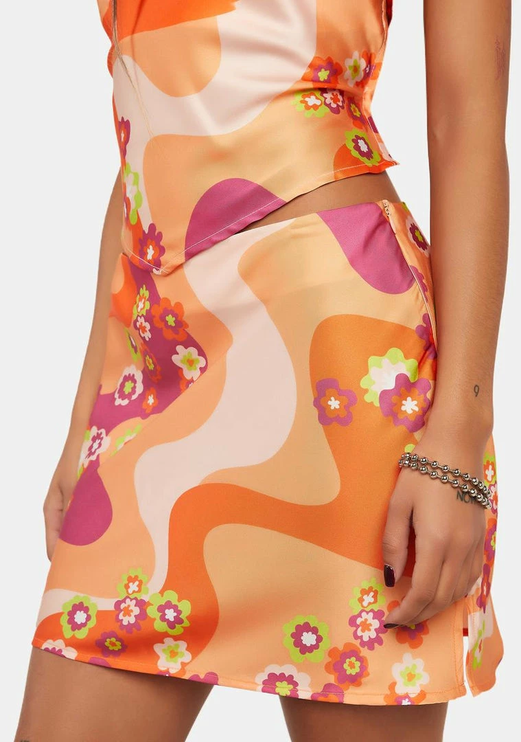 Deals β¨ Another Girl Mini π Skirt Psychedelic Floral π Skirt π 3 Another Girl Mini Skirt Psychedelic Floral Skirt